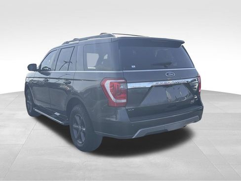 Used 2021 Ford Expedition XLT image 5