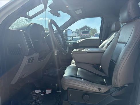 Used 2020 Ford F250 XL w/ Power Equipment Group image 11