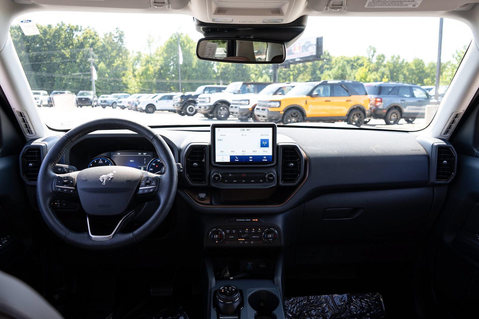 Used 2021 Ford Bronco Sport Outer Banks AWD/4WD image 19