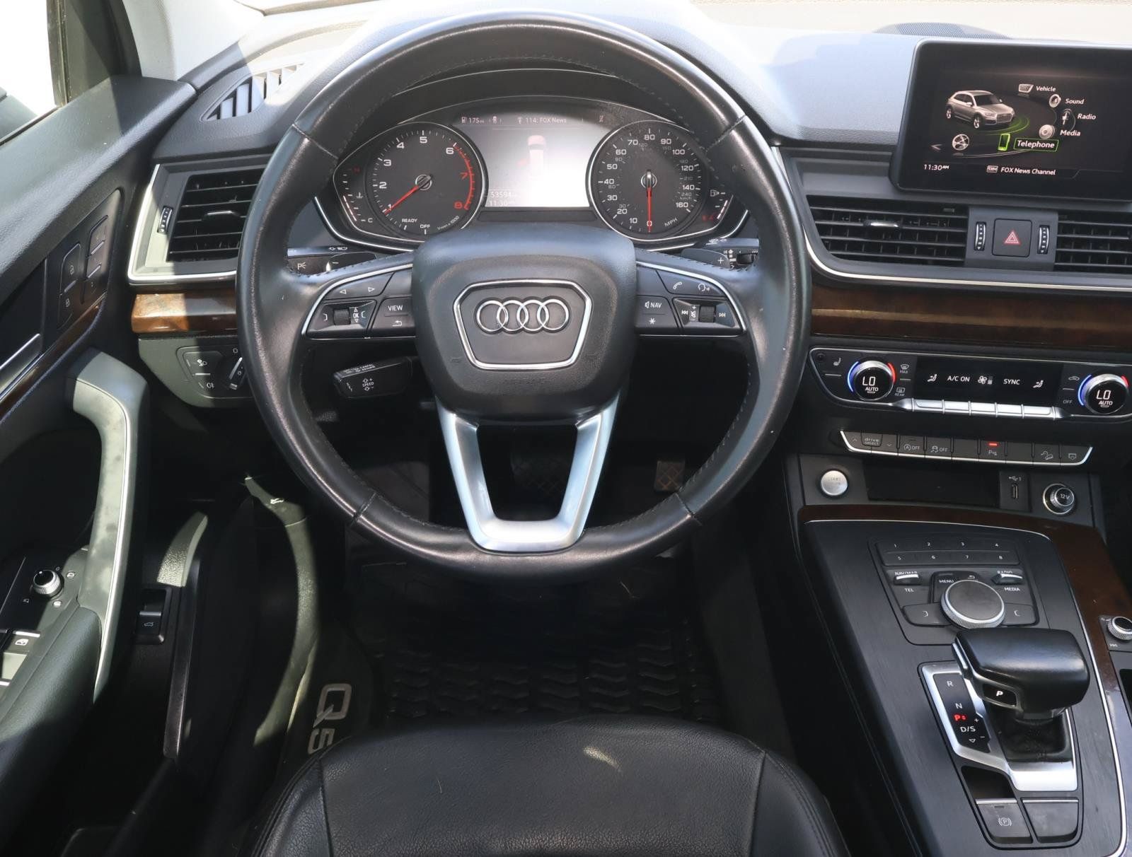 Used 2020 Audi Q5 2.0T Premium w/ Convenience Package AWD/4WD image 10