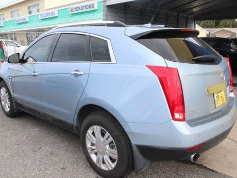 Used 2013 Cadillac SRX Luxury w/ Driver Awareness Package image 6