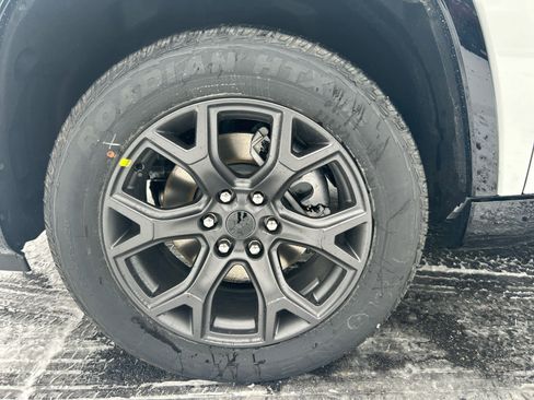 New 2026 Jeep Grand Wagoneer Limited w/ Premium Group II image 13