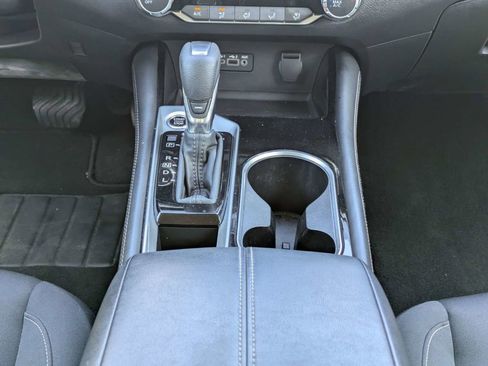 Used 2023 Nissan Altima 2.5 SV FWD image 22