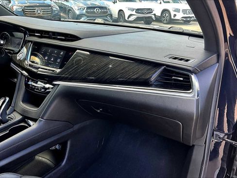 Used 2021 Cadillac XT6 Premium Luxury image 35