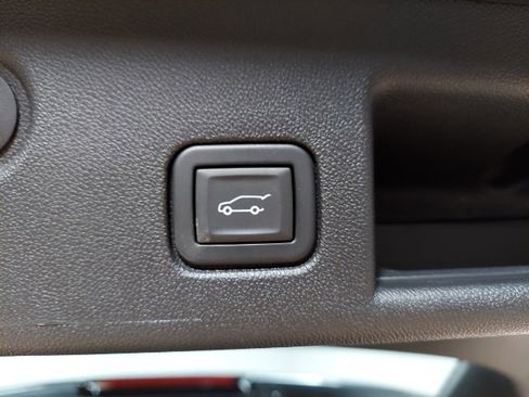 Certified 2023 Chevrolet Equinox LT image 44