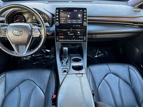 Used 2022 Toyota Avalon XLE image 14