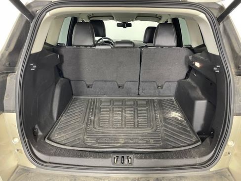 Used 2017 Ford Escape Titanium AWD/4WD image 13
