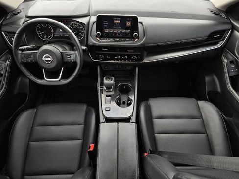 Certified 2024 Nissan Rogue SV w/ SV Premium Package FWD image 16