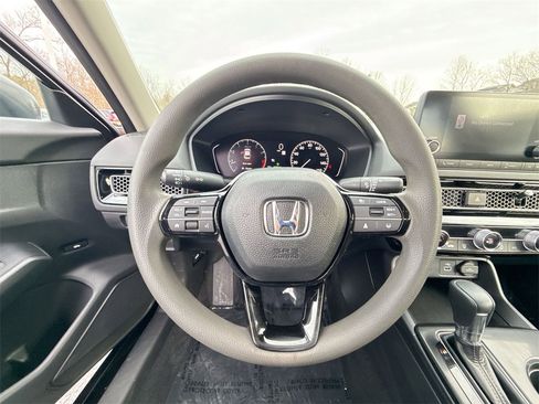 Used 2023 Honda Civic LX image 11