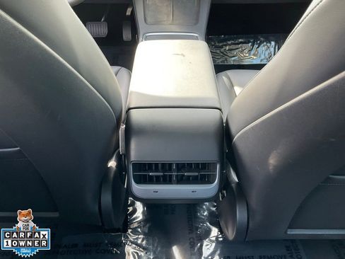 Used 2023 Tesla Model 3 Standard Range image 35