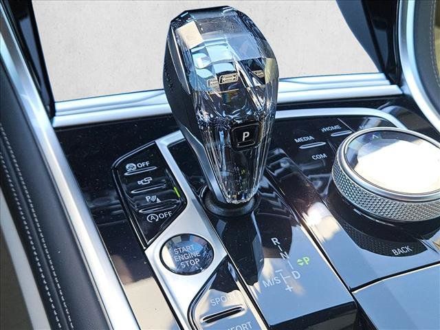 New 2026 BMW 840i xDrive w/ M Sport Professional Package AWD/4WD image 14