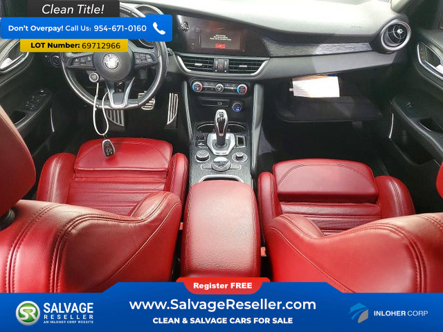 Used 2022 Alfa Romeo Giulia Sprint AWD/4WD image 11