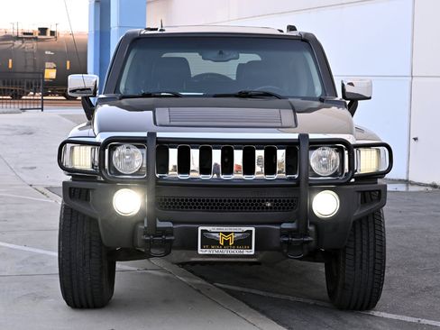 Used 2006 HUMMER H3 image 10