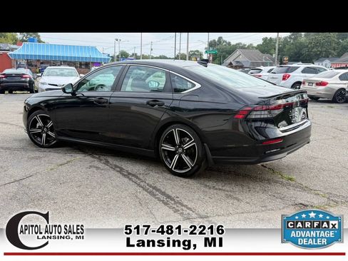Used 2023 Honda Accord Sport image 6