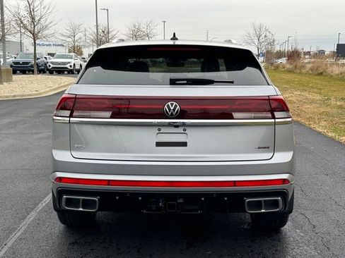 New 2026 Volkswagen Atlas Cross Sport SEL Premium R-Line image 5