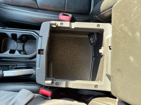 Used 2022 Jeep Wrangler Unlimited Sahara w/ Cold Weather Group image 29