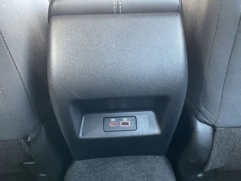 Used 2025 Nissan Altima 2.5 SV FWD image 10