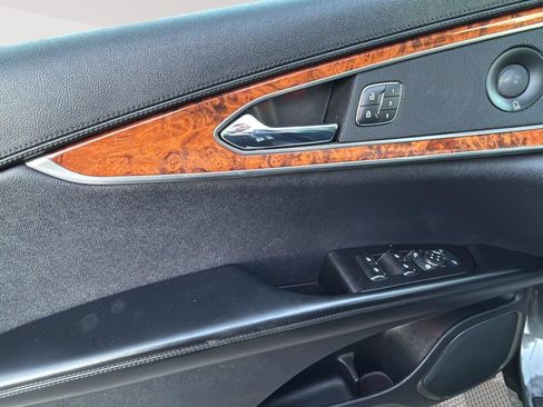 Used 2019 Lincoln Nautilus Reserve w/ Cargo Utility Package image 15