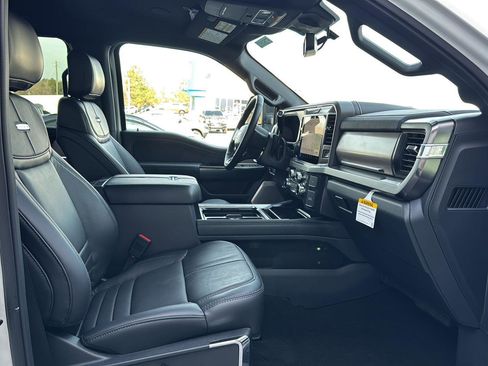 New 2026 Ford F250 Platinum w/ FX4 Off-Road Package image 14