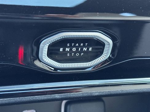 New 2026 Jeep Grand Cherokee Limited image 22