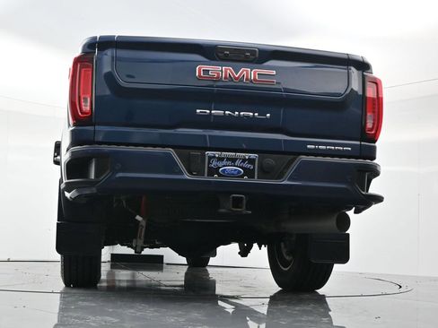 Used 2022 GMC Sierra 3500 Denali w/ Denali Ultimate Package image 56