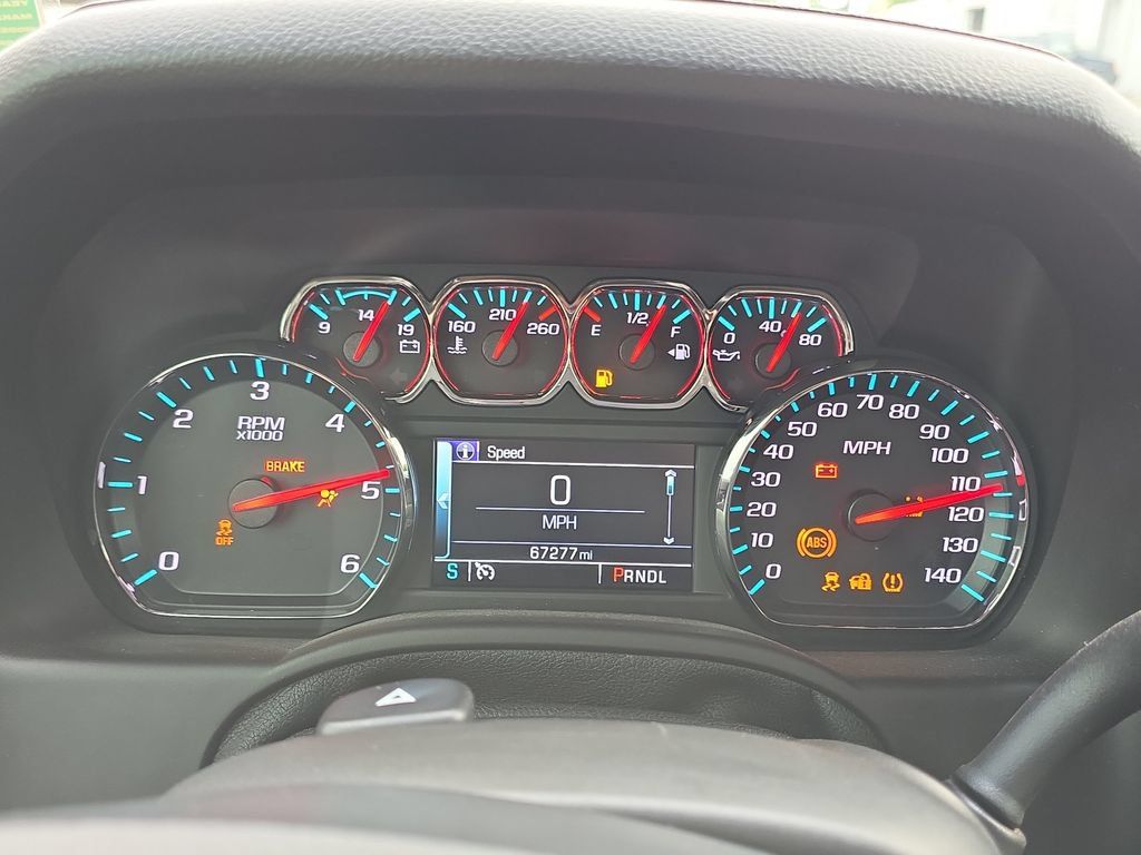 Certified 2020 Chevrolet Tahoe LT w/ Luxury Package AWD/4WD image 21