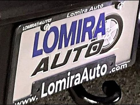 Used 2024 Jeep Wrangler Willys image 39