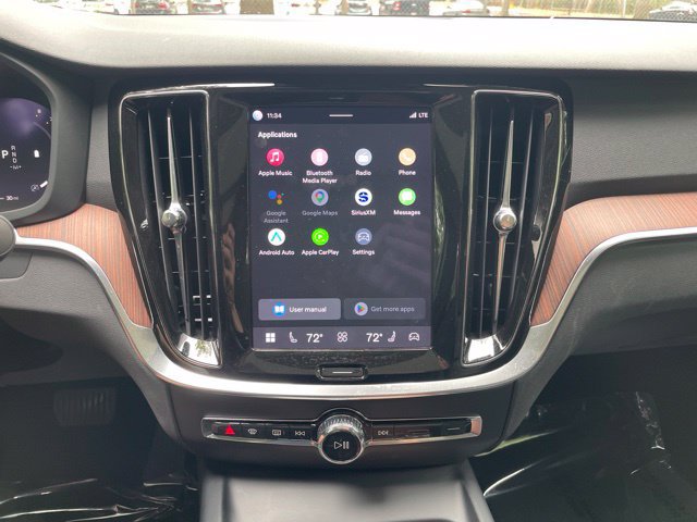 Certified 2023 Volvo S60 B5 Plus AWD/4WD image 20