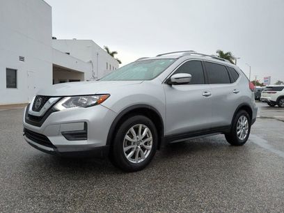 Used 2019 Nissan Rogue SV