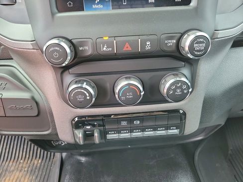 New 2024 RAM 5500 Tradesman w/ Safety Group image 14