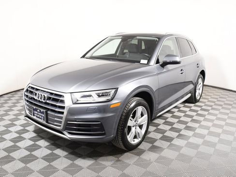 Used 2018 Audi Q5 2.0T Premium Plus w/ Premium Plus Package image 1