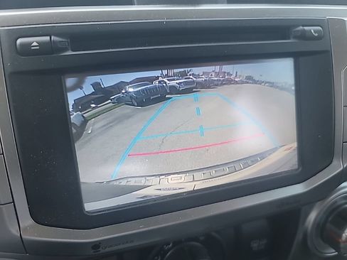Used 2014 Toyota 4Runner SR5 RWD image 22