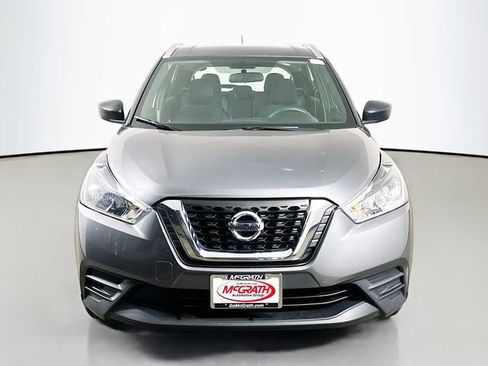Used 2019 Nissan Kicks S image 14