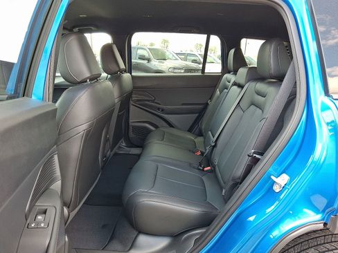 New 2026 Jeep Cherokee Limited image 6