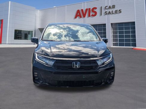 Used 2025 Honda Odyssey Sport-L image 2