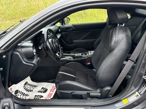 Used 2024 Toyota GR86 Premium RWD image 12