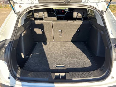 Used 2025 Chevrolet Trax LT image 29