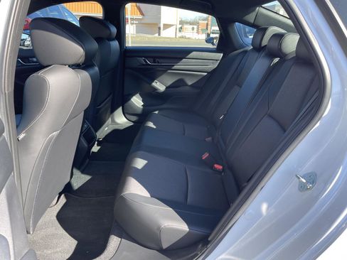 Used 2022 Honda Accord Sport image 14