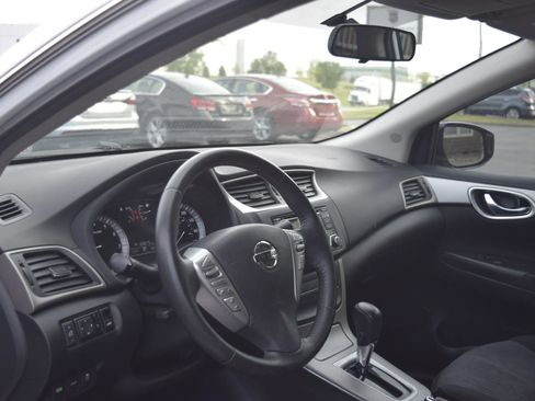Used 2015 Nissan Sentra SV image 5
