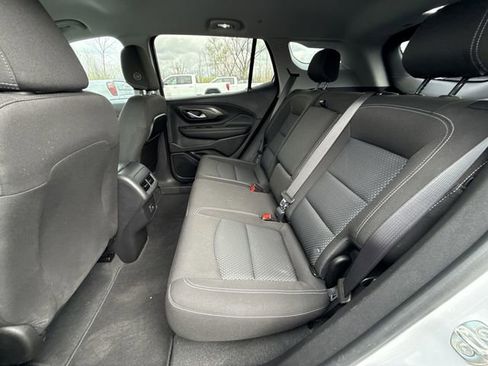 Certified 2023 GMC Terrain SLE w/ Driver Convenience Package FWD image 23