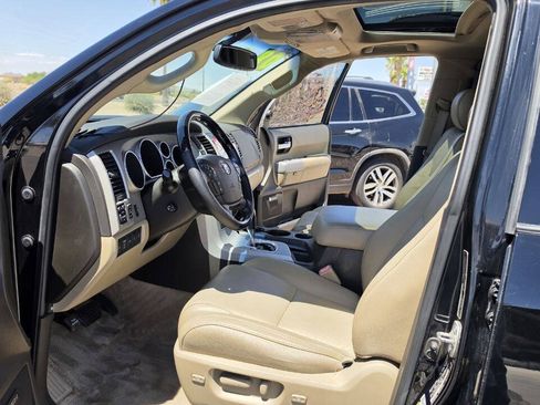Used 2008 Toyota Sequoia Platinum RWD image 10