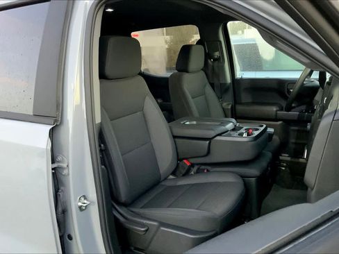 Used 2025 Chevrolet Silverado 1500 Custom Trail Boss image 8