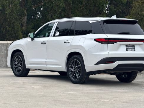 New 2026 Lexus TX 350 AWD image 3