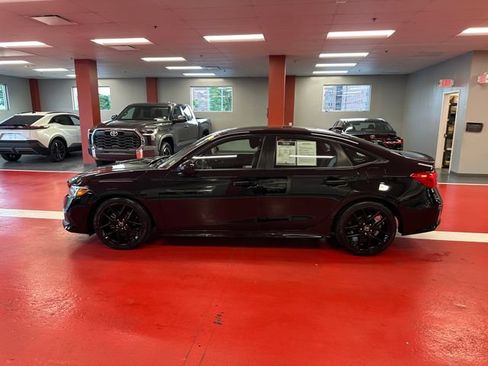 Used 2024 Honda Civic Sport image 6