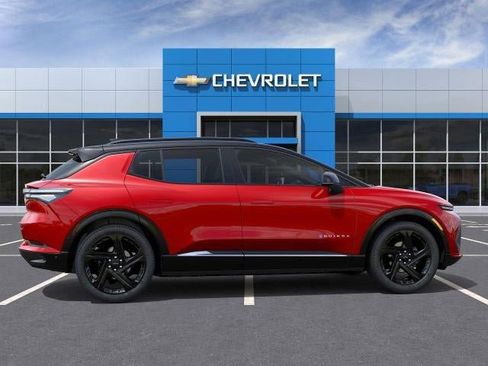 New 2026 Chevrolet Equinox EV RS image 5