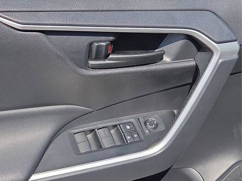 Used 2025 Toyota RAV4 LE FWD image 13