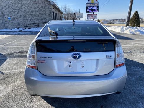 Used 2011 Toyota Prius Two image 5