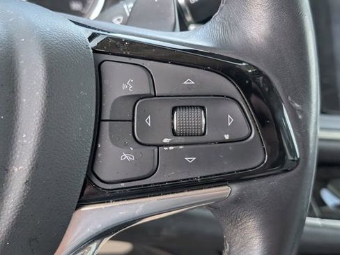 Used 2023 Buick Enclave Essence w/ Experience Buick Package image 22