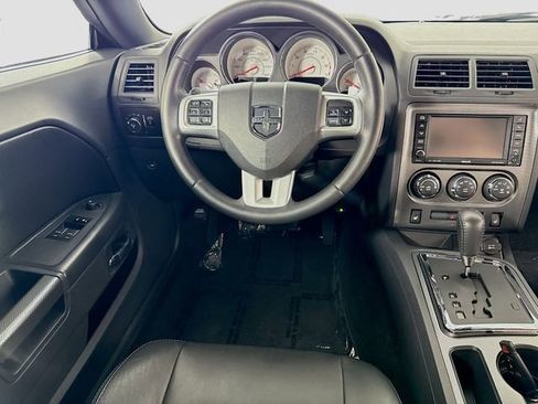 Used 2012 Dodge Challenger R/T Plus image 23