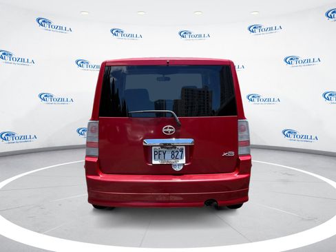 Used 2006 Scion xB FWD image 4